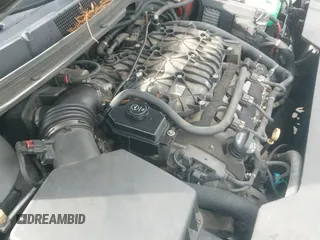 ✅ 2013 Cadillac XTS Livery • VIN: 2G61W5S30D9205565 • Lot: 43680796. Wystawiony na IAAI z przebiegiem 263 933 mil. Bezpłatny archiwum sprzedaży aukcyjnych z USA i szczegółowy raport historii pojazdu na DreamBid. Zdjęcie 13.