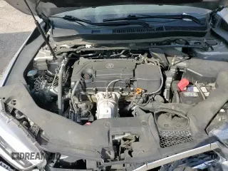 ✅ 2019 Acura TLX Technology • VIN: 19UUB1F5XKA011025 • Lot: 68351455. Listed on Copart with 92,269 mi. Free auction sales archive from the USA and detailed vehicle history report at DreamBid. Image 13.