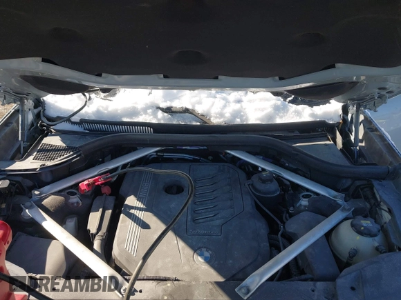 ✅ 2021 BMW X7 xDrive40i • VIN: 5UXCW2C05M9F67228 • Lot: 44187327. Wystawiony na IAAI z przebiegiem 72 203 mil. Bezpłatny archiwum sprzedaży aukcyjnych z USA i szczegółowy raport historii pojazdu na DreamBid. Zdjęcie 10.