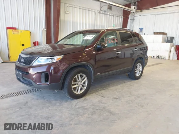 ✅ 2014 Kia Sorento LX • VIN: 5XYKTDA72EG532130 • Lot: 45216248. Listed on IAAI with 106,983 mi. Free auction sales archive from the USA and detailed vehicle history report at DreamBid. Image 2.