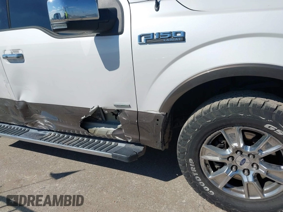✅ 2016 Ford F-150 XLT • VIN: 1FTEW1EG5GKF95555 • Lot: 43418662. Wystawiony na IAAI z przebiegiem 248 940 mil. Bezpłatny archiwum sprzedaży aukcyjnych z USA i szczegółowy raport historii pojazdu na DreamBid. Zdjęcie 6.