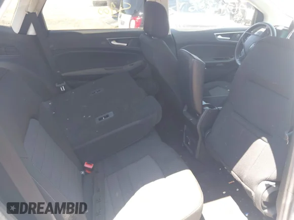 ✅ 2020 Ford Edge SE • VIN: 2FMPK4G96LBB45353 • Лот: 45332103. Опубліковано раніше на IAAI з пробігом Не вказано. Безкоштовний доступ до архіву аукціонних продажів зі США та докладний звіт про історію автомобіля на DreamBid. Зображення 8.