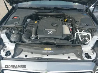 ✅ 2019 Mercedes-Benz E 300 • VIN: WDDZF4KB1KA643178 • Lot: 42868877. Wystawiony na IAAI z przebiegiem 40 654 mil. Bezpłatny archiwum sprzedaży aukcyjnych z USA i szczegółowy raport historii pojazdu na DreamBid. Zdjęcie 20.