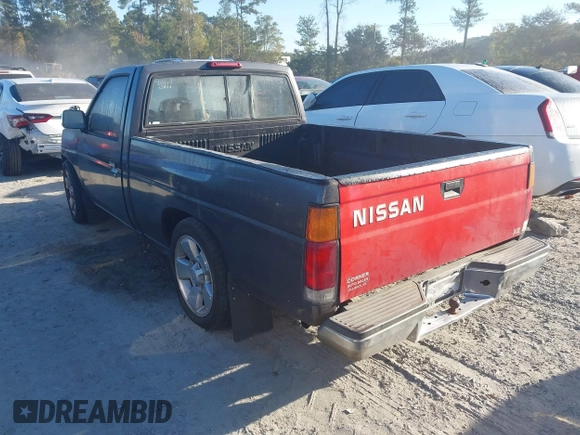 ✅ 1997 Nissan Frontier XE • VIN: 1N6SD11S6VC340436 • Lot: 43424221. Wystawiony na IAAI z przebiegiem 203 411 mil. Bezpłatny archiwum sprzedaży aukcyjnych z USA i szczegółowy raport historii pojazdu na DreamBid. Zdjęcie 3.