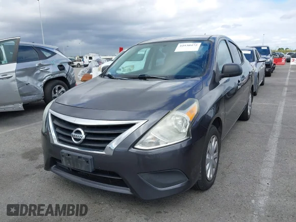 ✅ 2015 Nissan Versa SL • VIN: 3N1CN7AP7FL805267 • Lot: 44930472. Wystawiony na IAAI z przebiegiem 217 396 mil. Bezpłatny archiwum sprzedaży aukcyjnych z USA i szczegółowy raport historii pojazdu na DreamBid. Zdjęcie 2.
