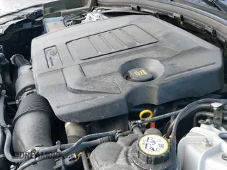 ✅ 2021 Land Rover Range Rover Velar S • VIN: SALYJ2EX5MA317363 • Лот: 41678680. Опубликован ранее на IAAI с пробегом 19 151 миль. Бесплатный доступ к архиву аукционных продаж из США и подробный отчёт об истории автомобиля на DreamBid. Изображение 19.