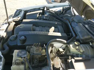 ✅ 2000 Mercedes-Benz E 320 • VIN: WDBJF70J2YB009267 • Lot: 43770742. Listed on IAAI with 179,092 mi. Free auction sales archive from the USA and detailed vehicle history report at DreamBid. Image 12.