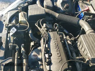 ✅ 1998 Honda Civic LX • VIN: 1HGEJ6572WL035207 • Lot: 43648890. Listed on IAAI with 186,160 mi. Free auction sales archive from the USA and detailed vehicle history report at DreamBid. Image 12.