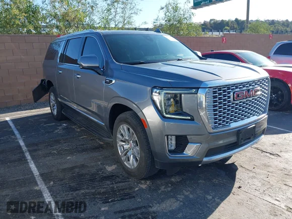 ✅ 2022 GMC Yukon XL Denali • VIN: 1GKS2JKL9NR123173 • Lot: 45039831. Wystawiony na IAAI z przebiegiem 75 582 mil. Bezpłatny archiwum sprzedaży aukcyjnych z USA i szczegółowy raport historii pojazdu na DreamBid. Zdjęcie 1.