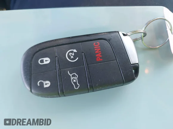 ✅ 2017 Dodge Durango R/T • VIN: 1C4SDJCT1HC653052 • Лот: 45085870. Опубліковано раніше на IAAI з пробігом 151 171 миль. Безкоштовний доступ до архіву аукціонних продажів зі США та докладний звіт про історію автомобіля на DreamBid. Зображення 11.