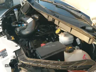 ✅ 2019 Ford Transit • VIN: 1FTYE2CM0KKB35369 • Лот: 43704079. Опубликован ранее на IAAI с пробегом 77 898 миль. Бесплатный доступ к архиву аукционных продаж из США и подробный отчёт об истории автомобиля на DreamBid. Изображение 20.