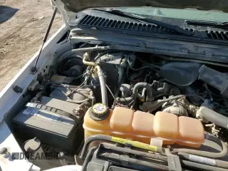 ✅ 2001 Ford F-250 • VIN: 3FTNF21L81MA77058 • Lot: 85871654. Wystawiony na Copart z przebiegiem 163 557 mil. Bezpłatny archiwum sprzedaży aukcyjnych z USA i szczegółowy raport historii pojazdu na DreamBid. Zdjęcie 13.