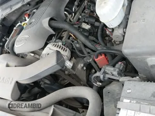 ✅ 2005 GMC Yukon XL SLT • VIN: 1GKEC16Z25J147760 • Lot: 41220169. Wystawiony na IAAI z przebiegiem 396 136 mil. Bezpłatny archiwum sprzedaży aukcyjnych z USA i szczegółowy raport historii pojazdu na DreamBid. Zdjęcie 14.