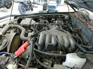 ✅ 1997 Toyota 4Runner SR5 • VIN: JT3HN86R3V0087672 • Lot: 43133065. Listed on IAAI with 185,296 mi. Free auction sales archive from the USA and detailed vehicle history report at DreamBid. Image 13.