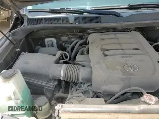 ✅ 2019 Toyota Tundra SR5 • VIN: 5TFEM5F14KX141333 • Лот: 59128255. Опубликован ранее на Copart с пробегом 75 558 миль. Бесплатный доступ к архиву аукционных продаж из США и подробный отчёт об истории автомобиля на DreamBid. Изображение 13.