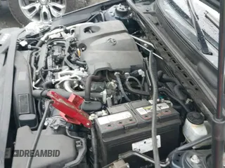 ✅ 2019 Toyota Camry LE • VIN: 4T1B11HK6KU741648 • Lot: 43587422. Wystawiony na IAAI z przebiegiem 134 621 mil. Bezpłatny archiwum sprzedaży aukcyjnych z USA i szczegółowy raport historii pojazdu na DreamBid. Zdjęcie 18.