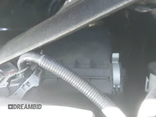 ✅ 2016 Toyota RAV4 XLE • VIN: 2T3RFREV2GW523265 • Лот: 41332754. Опубликован ранее на IAAI с пробегом 107 072 миль. Бесплатный доступ к архиву аукционных продаж из США и подробный отчёт об истории автомобиля на DreamBid. Изображение 19.