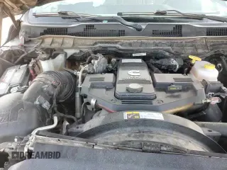 ✅ 2018 Ram 3500 Laramie Longhorn • VIN: 3C63R3FLXJG203911 • Lot: 70709015. Listed on Copart with 130,826 mi. Free auction sales archive from the USA and detailed vehicle history report at DreamBid. Image 16.