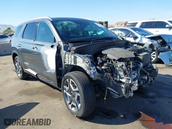 ✅ 2025 Hyundai Palisade SEL Premium • VIN: KM8R4DGE4SU921293 • Lot: 44476509. Wystawiony na IAAI z przebiegiem 28 369 mil. Bezpłatny archiwum sprzedaży aukcyjnych z USA i szczegółowy raport historii pojazdu na DreamBid. Zdjęcie 1.