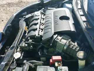 ✅ 2018 Nissan Sentra SR • VIN: 3N1AB7AP1JY280251 • Lot: 43698552. Wystawiony na IAAI z przebiegiem 142 839 mil. Bezpłatny archiwum sprzedaży aukcyjnych z USA i szczegółowy raport historii pojazdu na DreamBid. Zdjęcie 13.