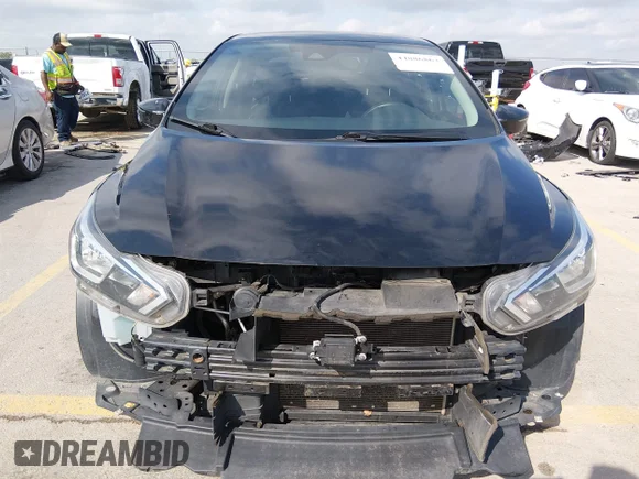 ✅ 2021 Nissan Versa SV • VIN: 3N1CN8EV9ML849539 • Lot: 44886863. Wystawiony na IAAI z przebiegiem 91 172 mil. Bezpłatny archiwum sprzedaży aukcyjnych z USA i szczegółowy raport historii pojazdu na DreamBid. Zdjęcie 6.