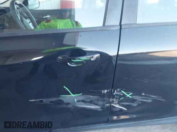 ✅ 2017 Ford Focus SEL • VIN: 1FADP3H2XHL306496 • Lot: 44084530. Listed on IAAI with 89,143 mi. Free auction sales archive from the USA and detailed vehicle history report at DreamBid. Image 6.