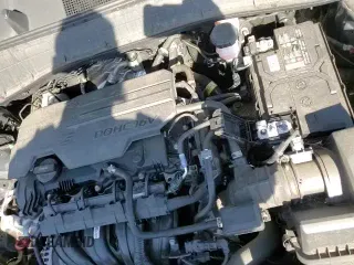 ✅ 2024 Hyundai Kona SEL • VIN: KM8HC3AB2RU112232 • Lot: 91258445. Listed on Copart with 24,680 mi. Free auction sales archive from the USA and detailed vehicle history report at DreamBid. Image 14.