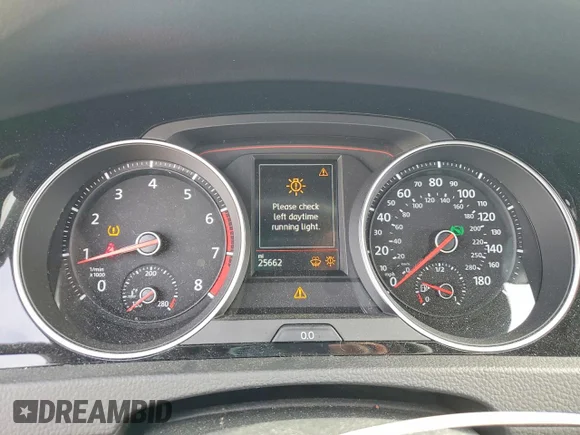 ✅ 2018 Volkswagen Golf GTI S • VIN: 3VW447AU1JM290857 • Lot: 76614345. Wystawiony na Copart z przebiegiem 25 662 mil. Bezpłatny archiwum sprzedaży aukcyjnych z USA i szczegółowy raport historii pojazdu na DreamBid. Zdjęcie 9.