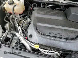 ✅ 2019 Chrysler Pacifica Touring L • VIN: 2C4RC1BG3KR561638 • Lot: 83940445. Listed on Copart with 85,330 mi. Free auction sales archive from the USA and detailed vehicle history report at DreamBid. Image 14.