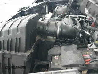 ✅ 2019 Volkswagen Atlas SE • VIN: 1V2LR2CAXKC540300 • Lot: 42541783. Wystawiony na IAAI z przebiegiem 101 429 mil. Bezpłatny archiwum sprzedaży aukcyjnych z USA i szczegółowy raport historii pojazdu na DreamBid. Zdjęcie 20.