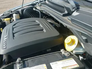 ✅ 2015 Chrysler Town & Country Touring L • VIN: 2C4RC1CGXFR676984 • Lot: 43214624. Listed on IAAI with 85,066 mi. Free auction sales archive from the USA and detailed vehicle history report at DreamBid. Image 19.