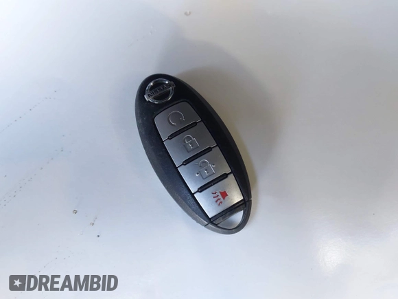 ✅ 2018 Nissan Pathfinder SV • VIN: 5N1DR2MN8JC630109 • Lot: 44200185. Wystawiony na IAAI z przebiegiem 143 121 mil. Bezpłatny archiwum sprzedaży aukcyjnych z USA i szczegółowy raport historii pojazdu na DreamBid. Zdjęcie 11.
