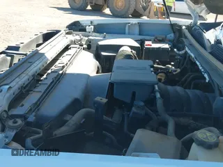 2020 Chevrolet Silverado 2500HD Work Truck z VIN 1GC2YLE71LF266041, wystawiony jako IAAI lot #42070288 z przebiegiem 158 606 mil mil oraz . Historia ofert i sprzedaży dostępna na DreamBid. Obrazek 19.