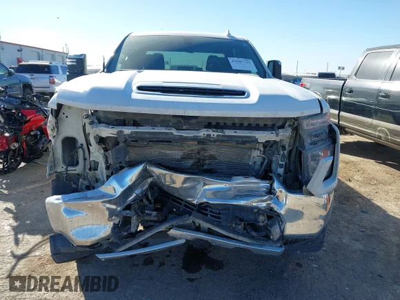 ✅ 2023 Chevrolet Silverado 2500HD LTZ • VIN: 1GC1YPEY8PF131110 • Lot: 43907725. Wystawiony na IAAI z przebiegiem 86 797 mil. Bezpłatny archiwum sprzedaży aukcyjnych z USA i szczegółowy raport historii pojazdu na DreamBid. Zdjęcie 6.