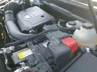 ✅ 2024 Cadillac XT5 AWD Premium Luxury • VIN: 1GYKNDR45RZ745997 • Lot: 41959280. Wystawiony na IAAI z przebiegiem 7 314 mil. Bezpłatny archiwum sprzedaży aukcyjnych z USA i szczegółowy raport historii pojazdu na DreamBid. Zdjęcie 19.