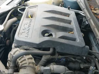 ✅ 2009 Chrysler Sebring Touring • VIN: 1C3LC56BX9N562731 • Lot: 42925652. Wystawiony na IAAI z przebiegiem 142 204 mil. Bezpłatny archiwum sprzedaży aukcyjnych z USA i szczegółowy raport historii pojazdu na DreamBid. Zdjęcie 14.