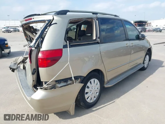 ✅ 2004 Toyota Sienna LE • VIN: 5TDZA23C54S125553 • Lot: 42788033. Wystawiony na IAAI z przebiegiem 111 555 mil. Bezpłatny archiwum sprzedaży aukcyjnych z USA i szczegółowy raport historii pojazdu na DreamBid. Zdjęcie 4.