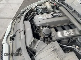 ✅ 2013 BMW 3 Series 328i xDrive • VIN: WBAKF5C54DE657918 • Lot: 56227265. Listed on Copart with 137,211 mi. Free auction sales archive from the USA and detailed vehicle history report at DreamBid. Image 11.