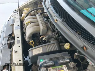 ✅ 1999 Plymouth Voyager • VIN: 2P4FP25B8XR470543 • Лот: 42043722. Опубликован ранее на IAAI с пробегом 175 834 миль. Бесплатный доступ к архиву аукционных продаж из США и подробный отчёт об истории автомобиля на DreamBid. Изображение 18.