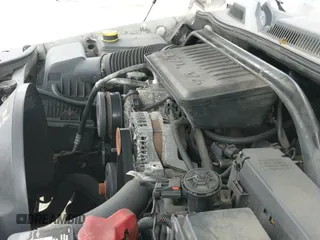 ✅ 2006 Jeep Commander • VIN: 1J8HG48K16C194985 • Lot: 42889107. Wystawiony na IAAI z przebiegiem 168 386 mil. Bezpłatny archiwum sprzedaży aukcyjnych z USA i szczegółowy raport historii pojazdu na DreamBid. Zdjęcie 12.