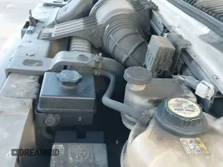 ✅ 2007 Ford Econoline Cargo Commercial • VIN: 1FTNE14W87DB21762 • Lot: 43350317. Wystawiony na IAAI z przebiegiem 365 762 mil. Bezpłatny archiwum sprzedaży aukcyjnych z USA i szczegółowy raport historii pojazdu na DreamBid. Zdjęcie 12.