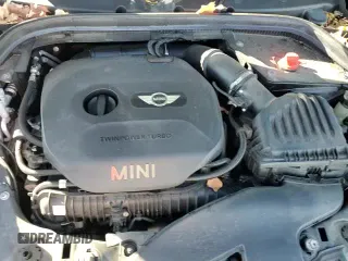 ✅ 2019 MINI Hardtop Cooper S • VIN: WMWXP7C50K2A50625 • Lot: 92615825. Wystawiony na Copart z przebiegiem 47 933 mil. Bezpłatny archiwum sprzedaży aukcyjnych z USA i szczegółowy raport historii pojazdu na DreamBid. Zdjęcie 15.