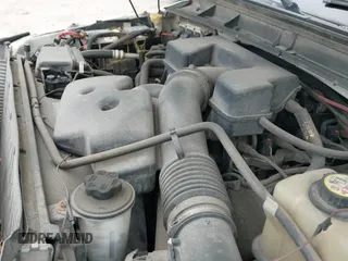 ✅ 2011 Ford F-350 Lariat • VIN: 1FT7X3B63BEC03404 • Lot: 42282544. Listed on IAAI with 321,957 mi. Free auction sales archive from the USA and detailed vehicle history report at DreamBid. Image 18.