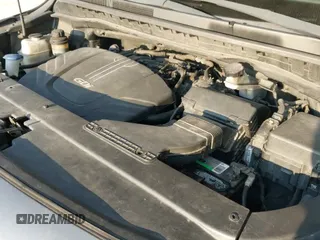 ✅ 2017 Kia Sedona LX • VIN: KNDMB5C18H6233596 • Lot: 43687090. Listed on IAAI with 312,978 mi. Free auction sales archive from the USA and detailed vehicle history report at DreamBid. Image 20.