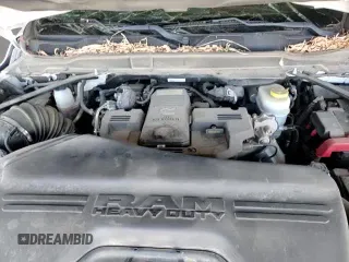 ✅ 2021 Ram 2500 Laramie • VIN: 3C6UR5FL7MG534935 • Lot: 80485855. Wystawiony na Copart z przebiegiem 63 430 mil. Bezpłatny archiwum sprzedaży aukcyjnych z USA i szczegółowy raport historii pojazdu na DreamBid. Zdjęcie 13.