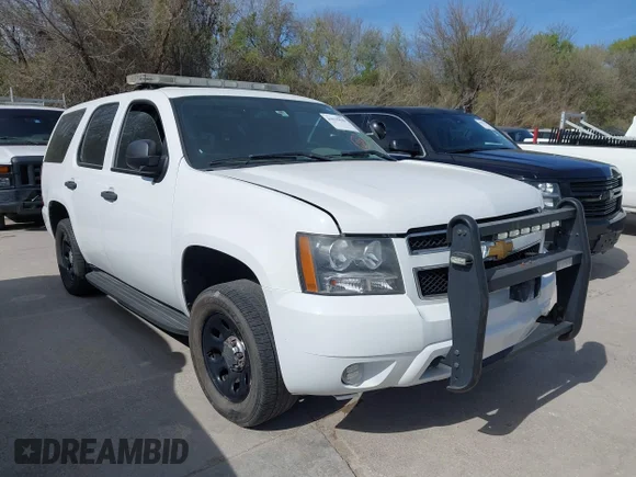 ✅ 2013 Chevrolet Tahoe Commercial • VIN: 1GNLC2E01DR159692 • Lot: 44635840. Wystawiony na IAAI z przebiegiem Nie podano. Bezpłatny archiwum sprzedaży aukcyjnych z USA i szczegółowy raport historii pojazdu na DreamBid. Zdjęcie 1.