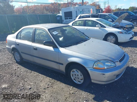 ✅ 1996 Honda Civic DX • VIN: 2HGEJ6624TH543545 • Lot: 43618175. Wystawiony na IAAI z przebiegiem Nie podano. Bezpłatny archiwum sprzedaży aukcyjnych z USA i szczegółowy raport historii pojazdu na DreamBid. Zdjęcie 1.
