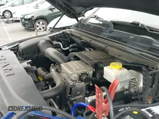 ✅ 2019 Ram 1500 Big Horn • VIN: 1C6RREBTXKN666040 • Lot: 42963146. Wystawiony na IAAI z przebiegiem 81 127 mil. Bezpłatny archiwum sprzedaży aukcyjnych z USA i szczegółowy raport historii pojazdu na DreamBid. Zdjęcie 20.