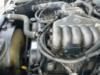 ✅ 2001 Toyota 4Runner SR5 • VIN: JT3HN86R310339480 • Лот: 43550620. Опубликован ранее на IAAI с пробегом 260 191 миль. Бесплатный доступ к архиву аукционных продаж из США и подробный отчёт об истории автомобиля на DreamBid. Изображение 12.