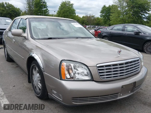 ✅ 2004 Cadillac DeVille • VIN: 1G6KD54YX4U131285 • Lot: 45118628. Wystawiony na IAAI z przebiegiem 95 634 mil. Bezpłatny archiwum sprzedaży aukcyjnych z USA i szczegółowy raport historii pojazdu na DreamBid. Zdjęcie 1.